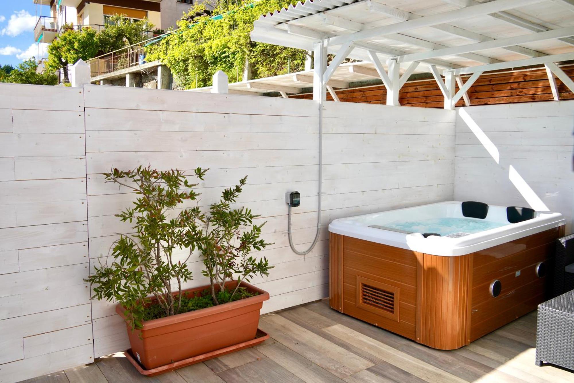 Starsbox Jacuzzi Privata E Piscina Vista Mare Hotel Celle Ligure Kültér fotó